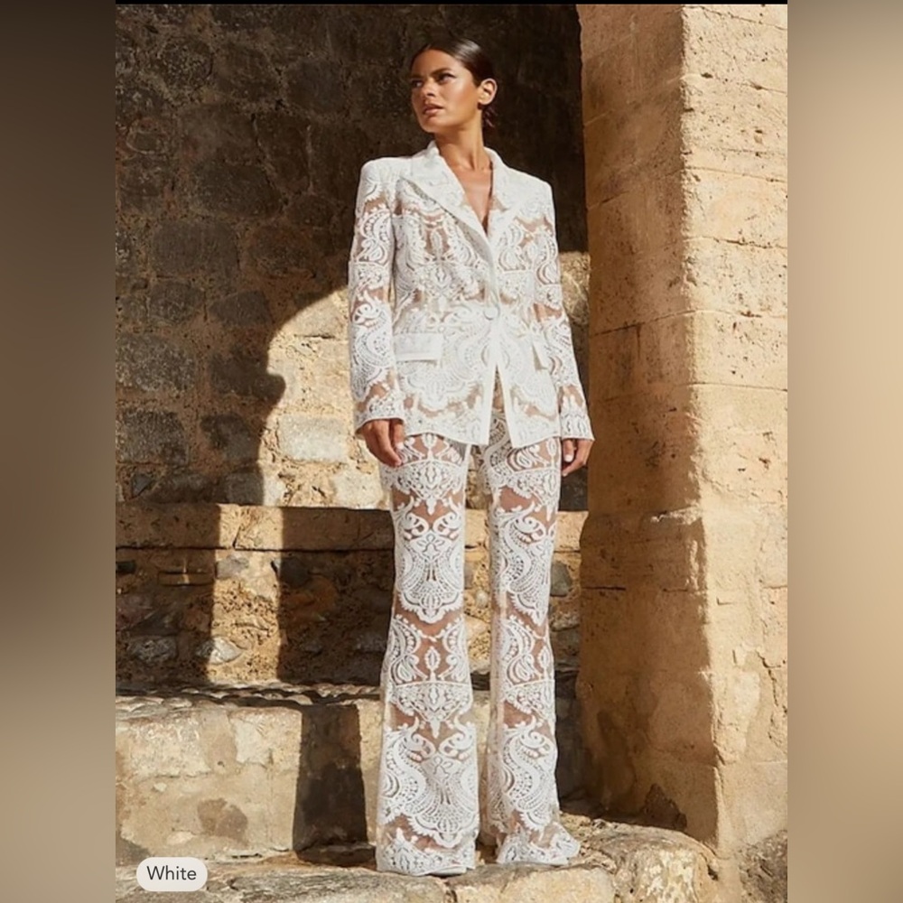 Elegant White Lace Women's pants suit